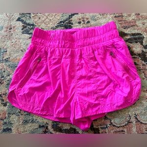 Free People the way home shorts - NWOT size medium
